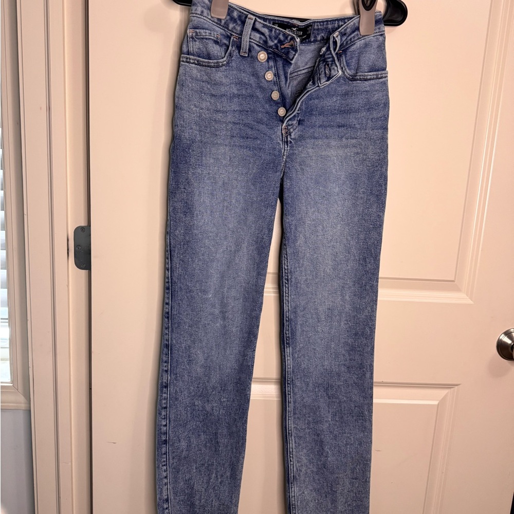Hollister Ultra High Rise 90s vintage straight Blue Jeans
